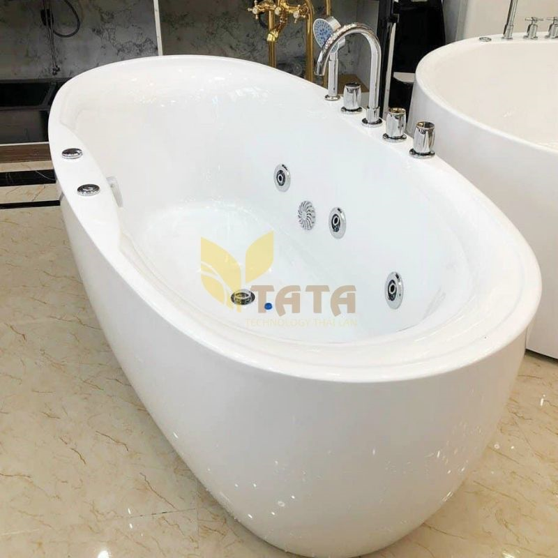 Bồn Tắm Nằm Oval Có Vòi Và Massage TATA BTN6826